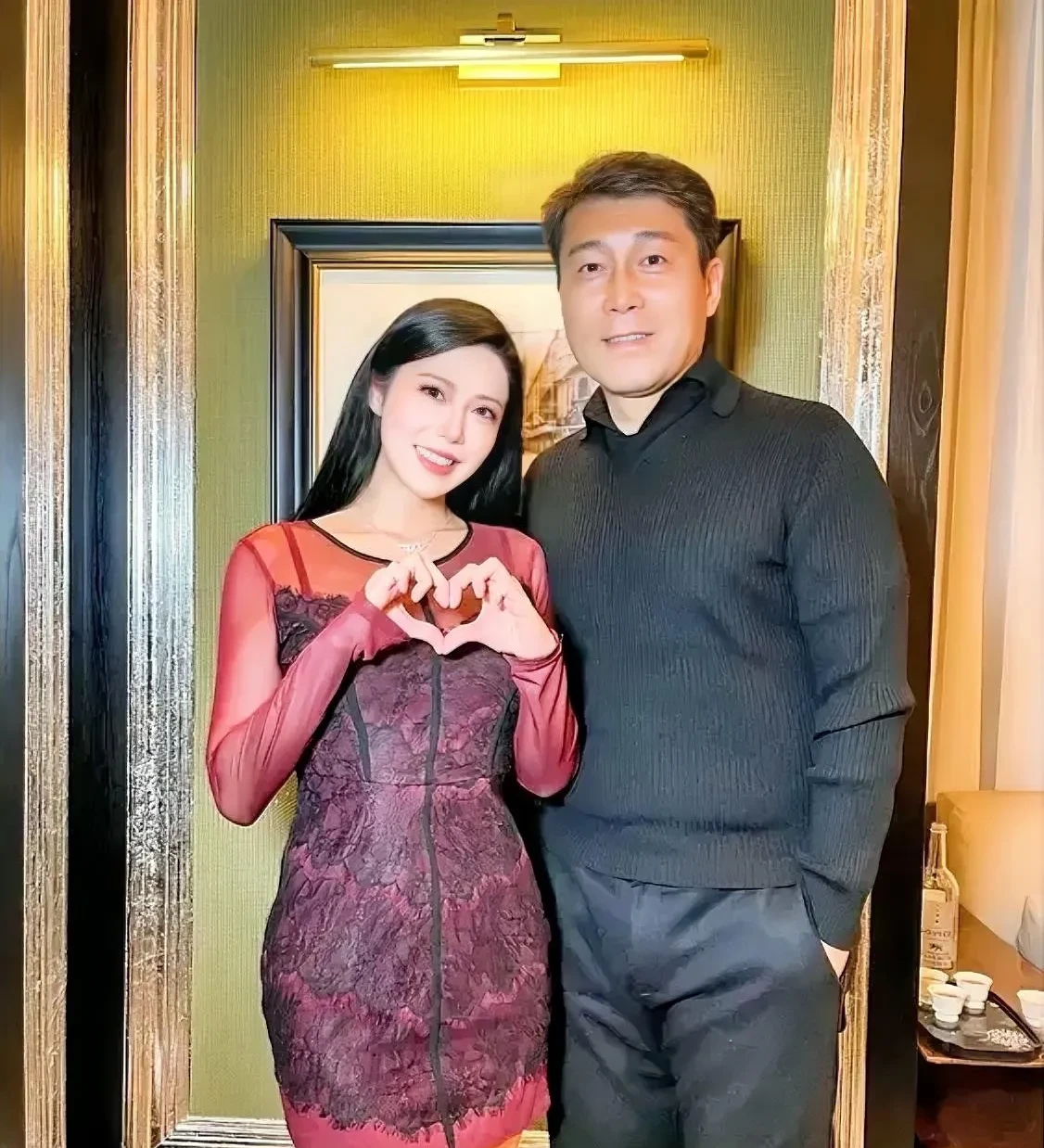申思是个有头脑的人,尤其在出事后,他更没想过在