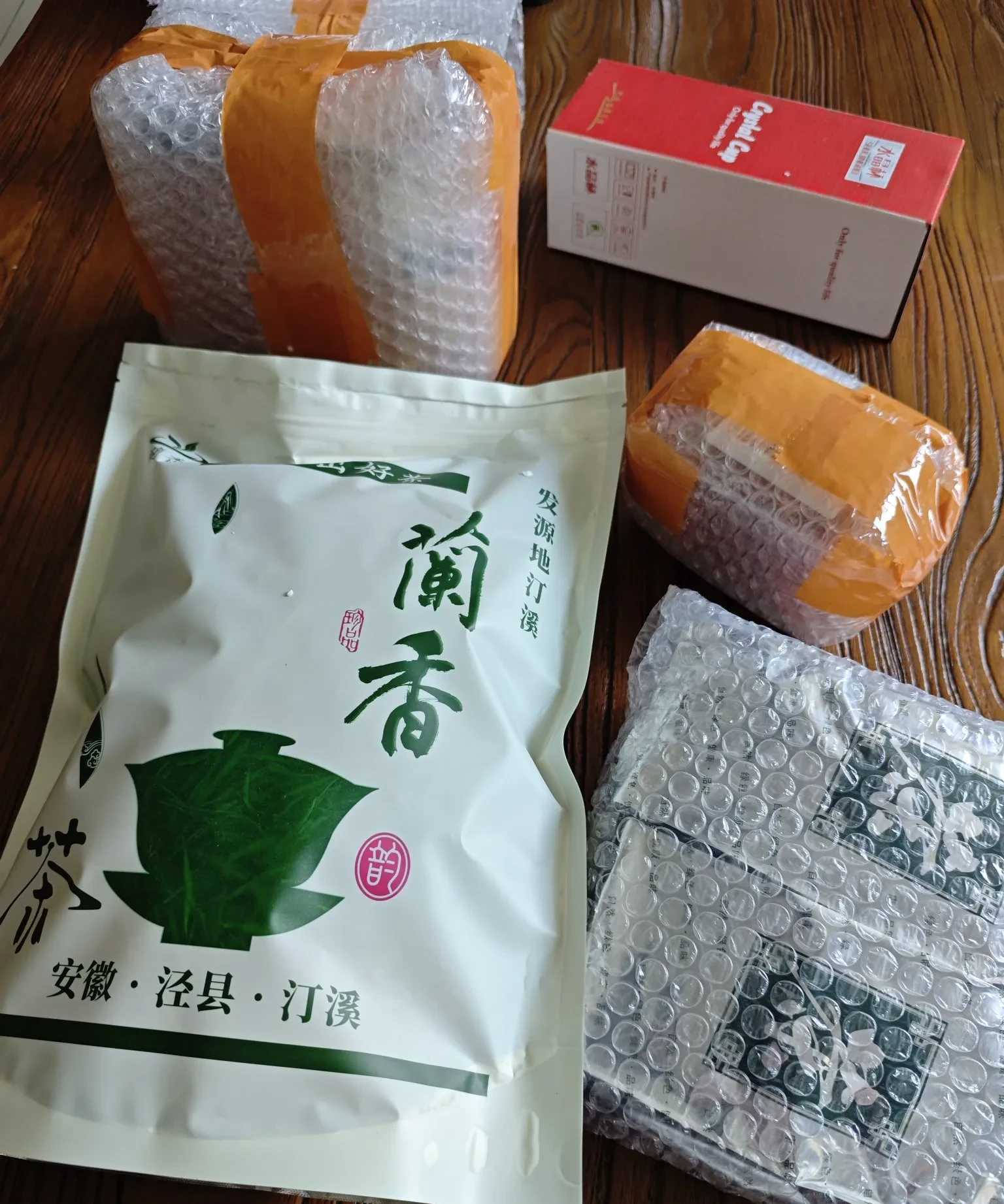 宝哥这个星期不在家,少一个人就少一些事情做了,就空闲多了