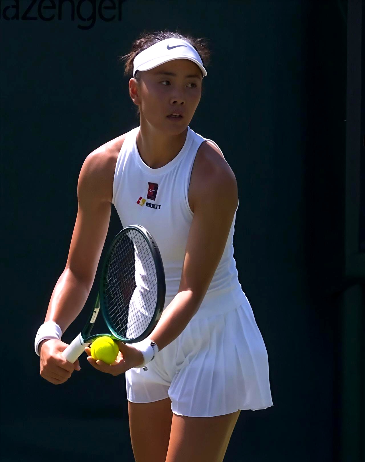 你有没有见过那种独自咬牙坚持的人?