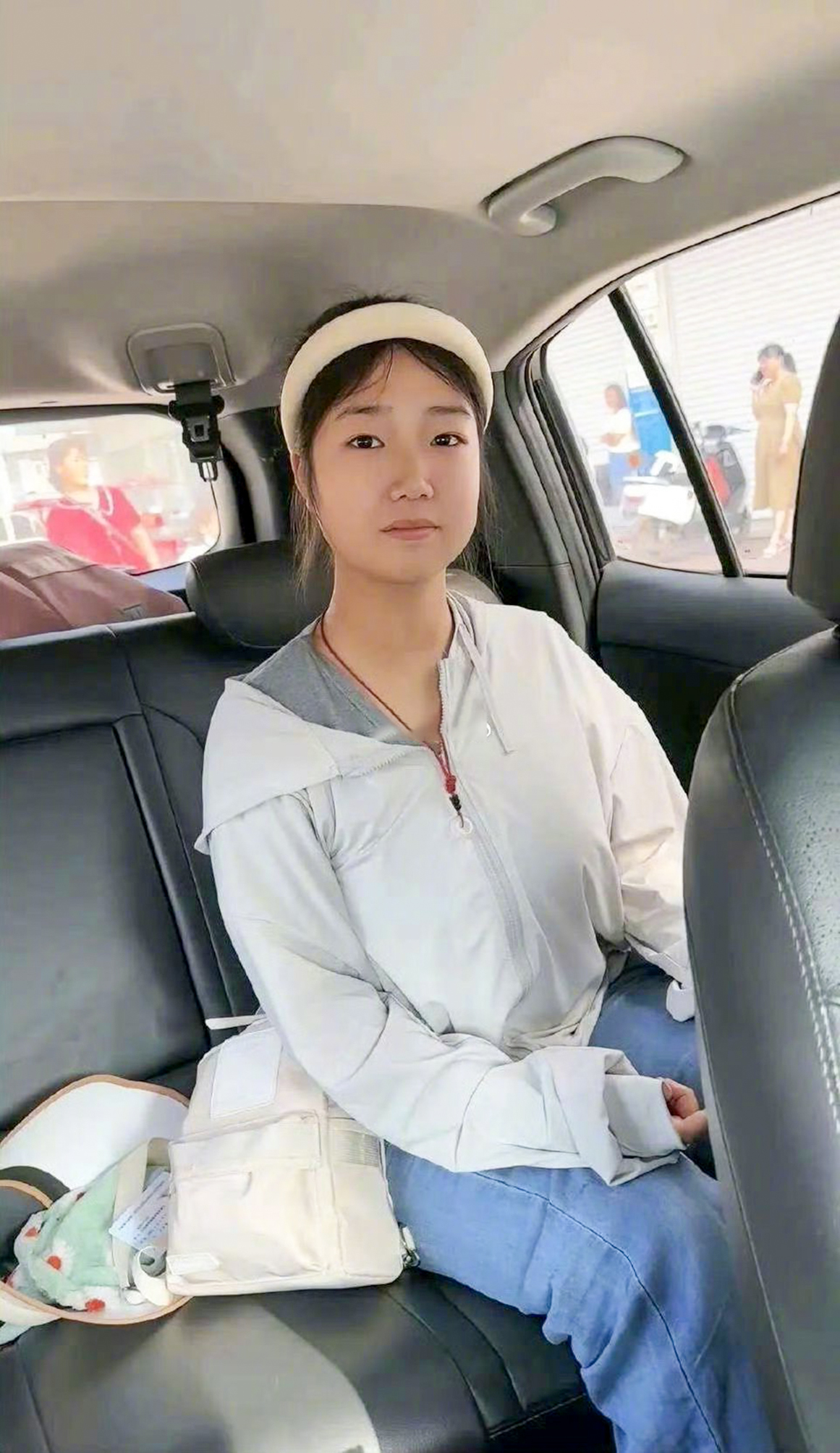 知道的是军训不知道的还以为去当了一个月农民呢