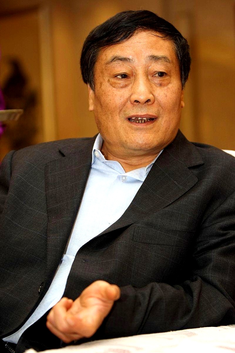 宗庆后长子宗继昌说自己在美国搞金融投资,宗庆后不只有宗馥莉这个