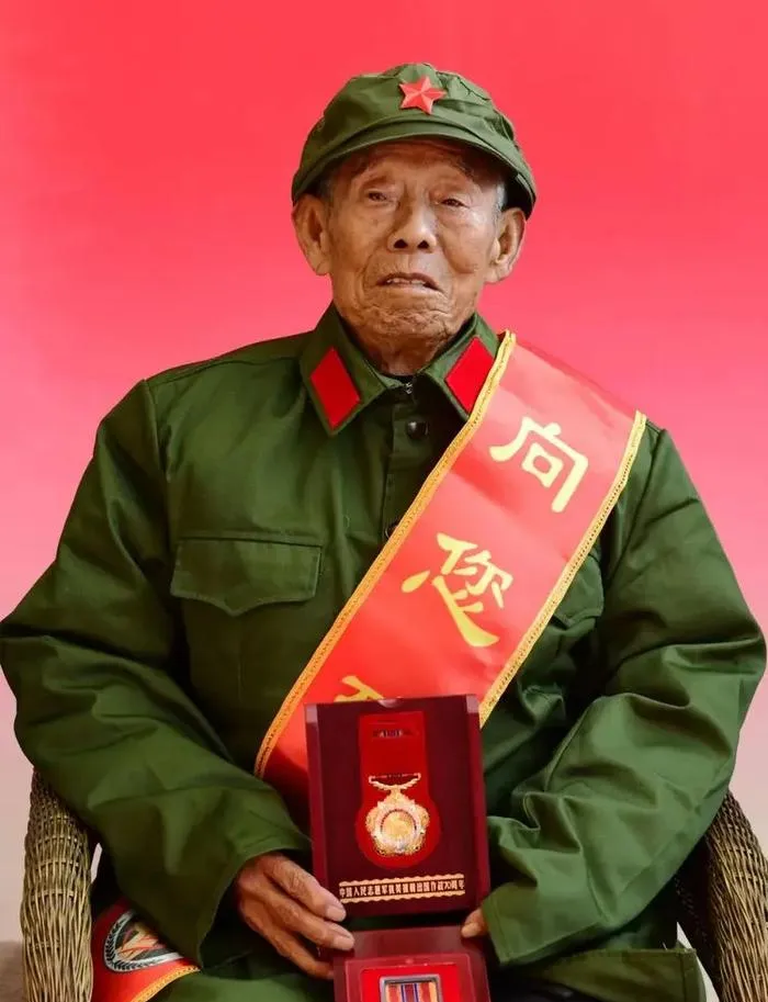 不会无故遇见 你可以不献鲜花