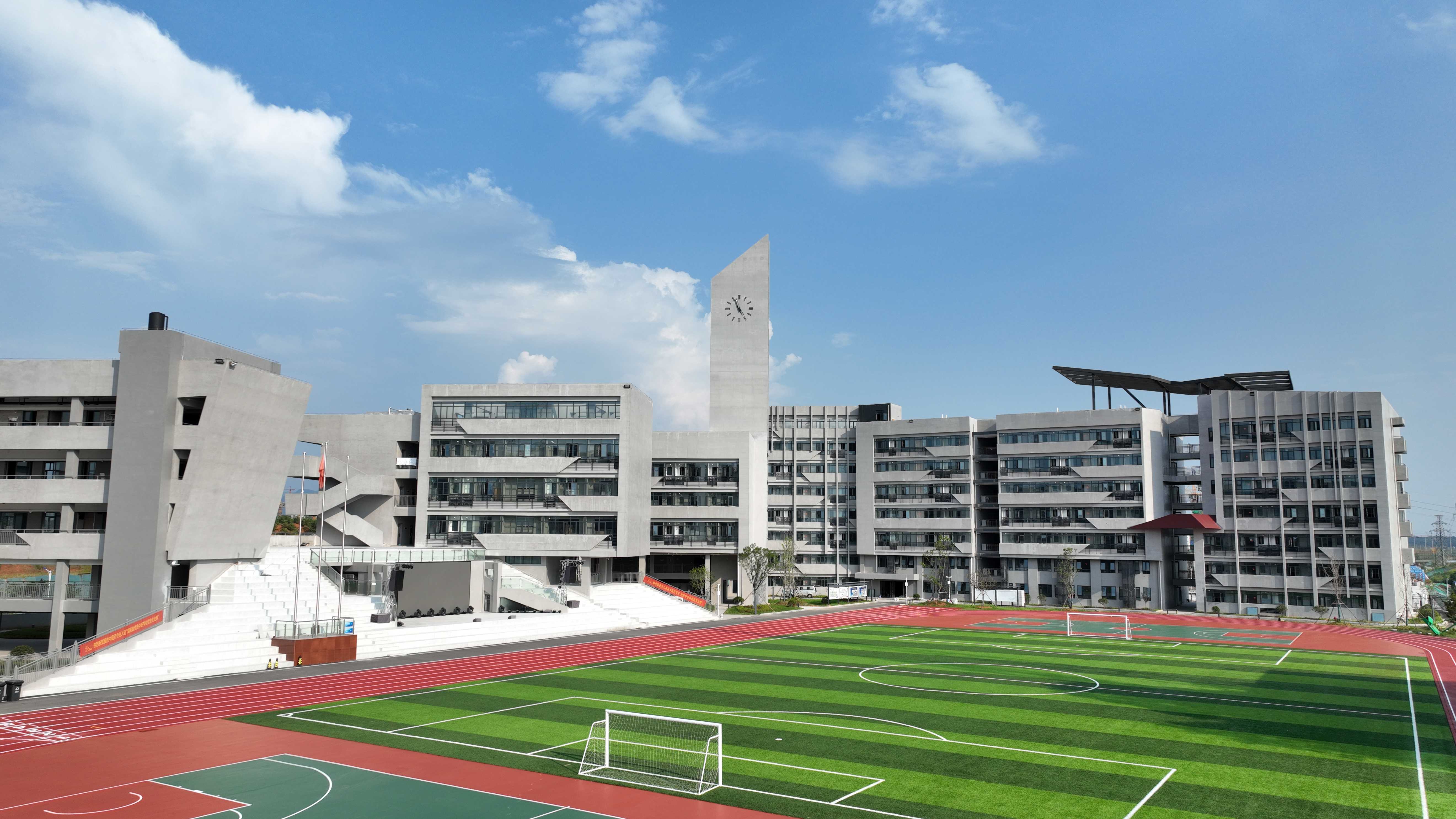 为什么选择我们学校