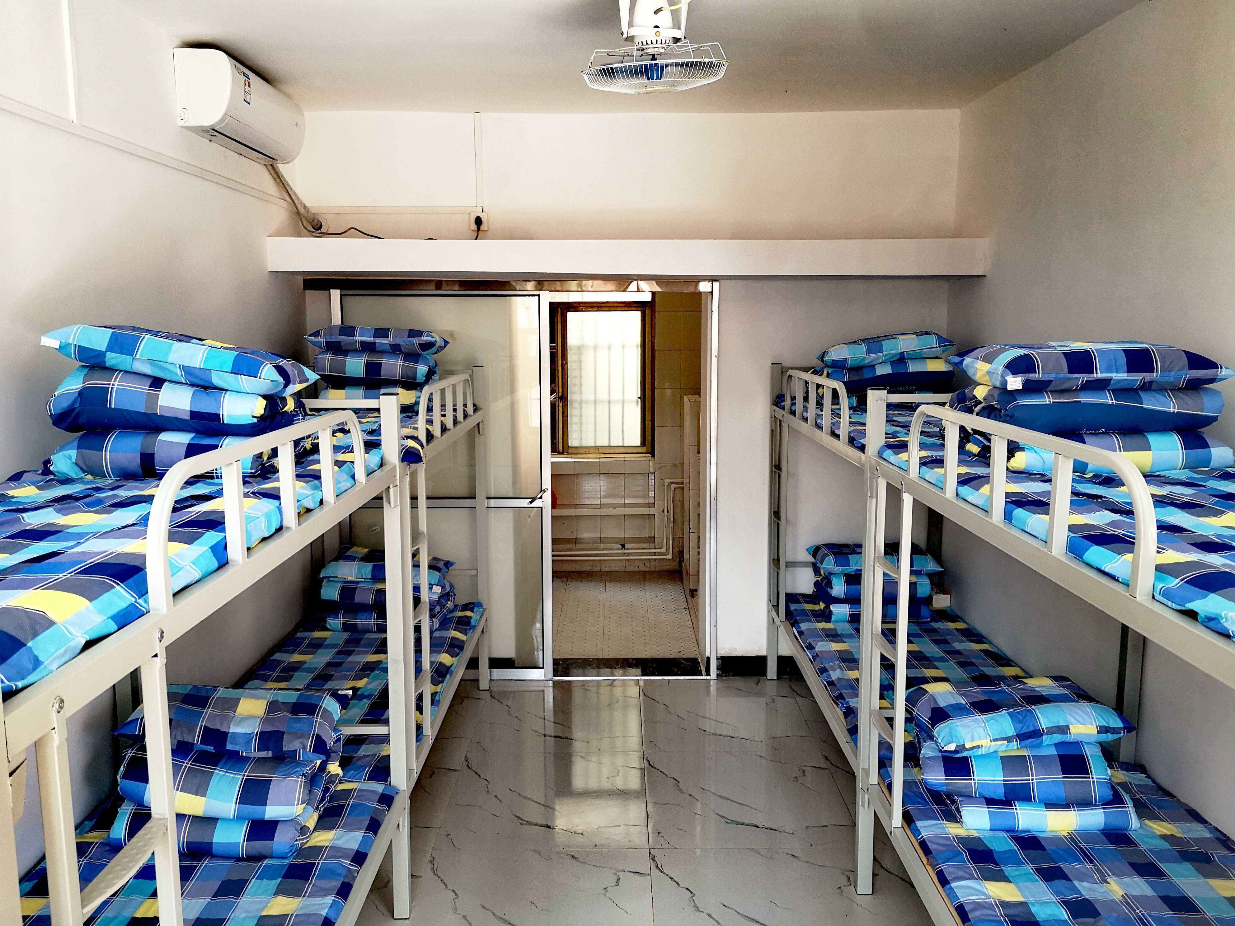 在当今社会,选择一所适合自己的学校是每位学生人生中的重要决定