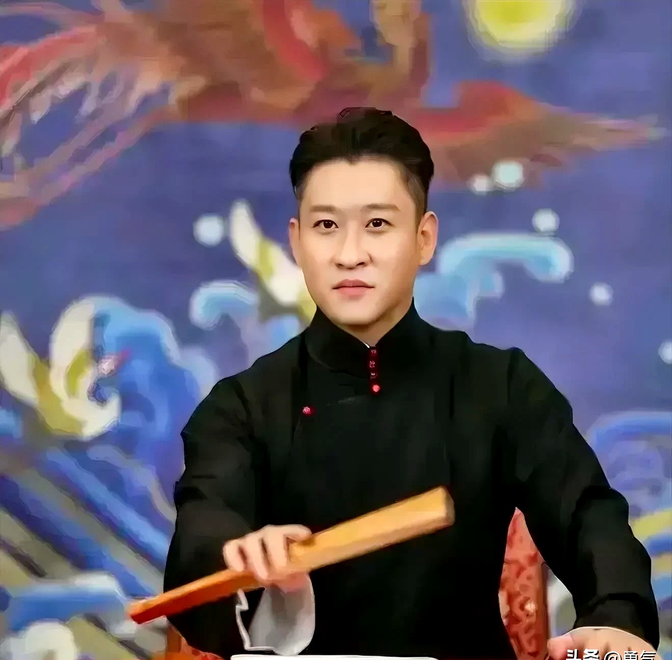 "相声演员曹云金回忆说,2006年我挣了点钱,就开始胡吃海喝