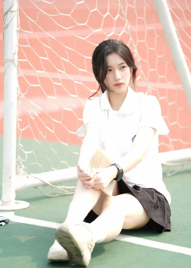 忘了中考成绩,重新开始.高中生活像换了新赛道,规则变了,节奏也快了