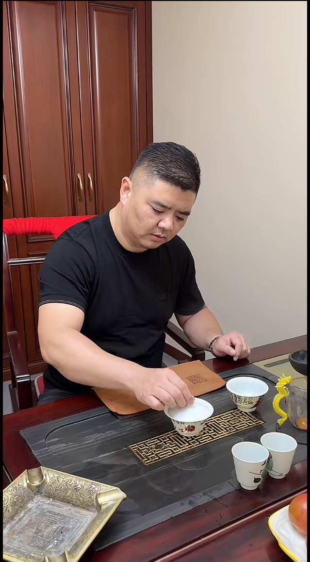 沛县团队的重要人物,苏北小王真是一个比较有品味的人