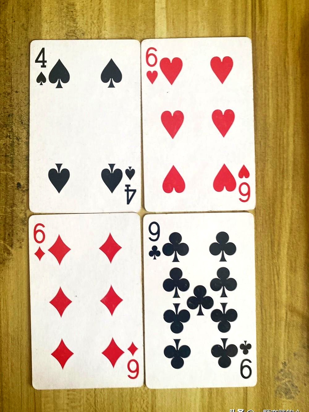 今天想跟大家分享一副特别的对联,和明朝开国皇帝朱元璋有关系