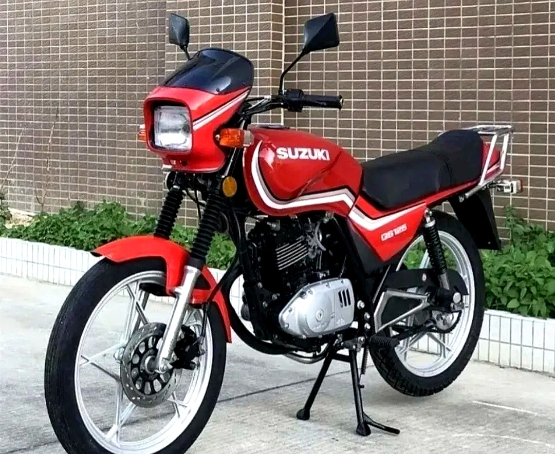 有钱人开的沉迥就 125摩托车电喷车90年代女士摩托车