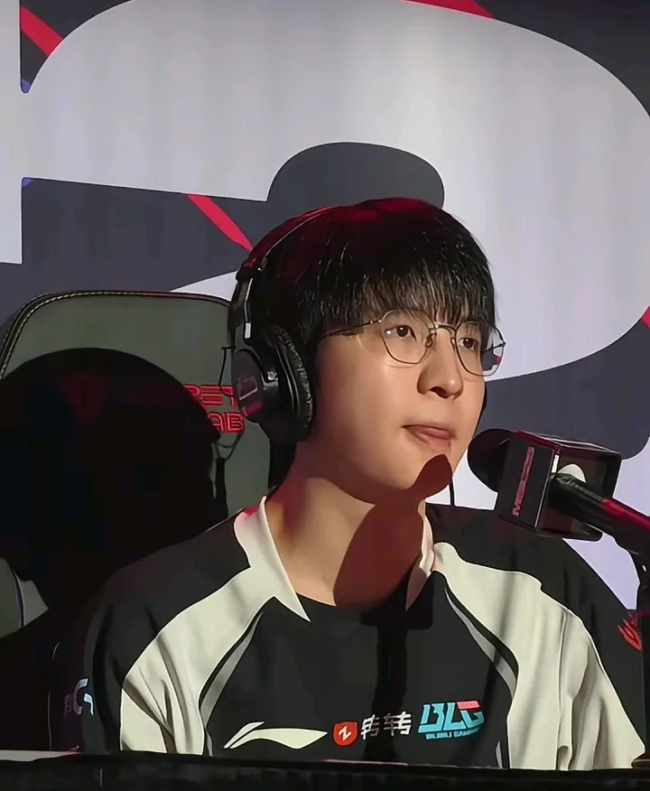 五、小说与现实：一场心灵的旅程