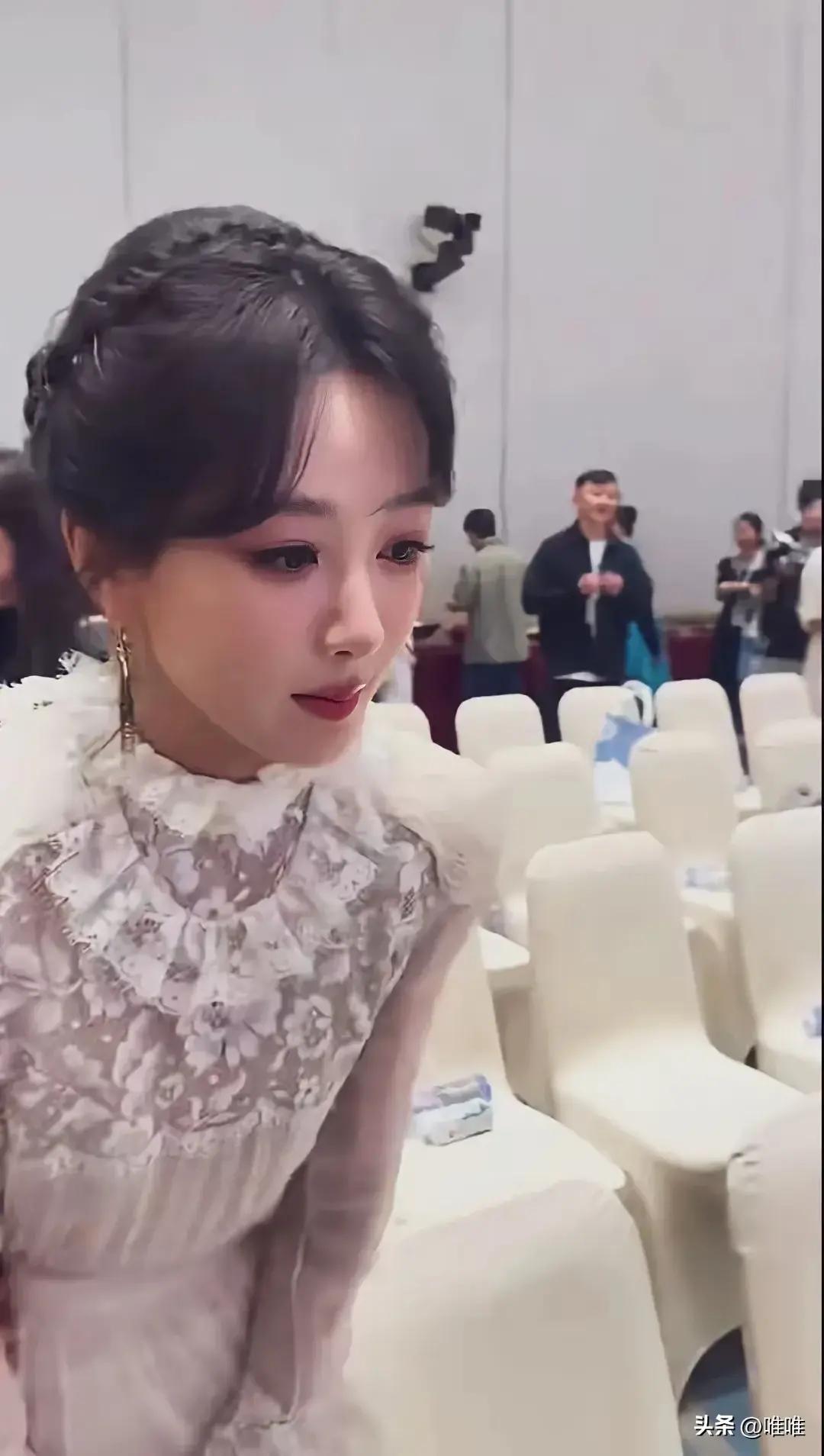 最近我又一次被杨紫震撼到了这姑娘太不一样了