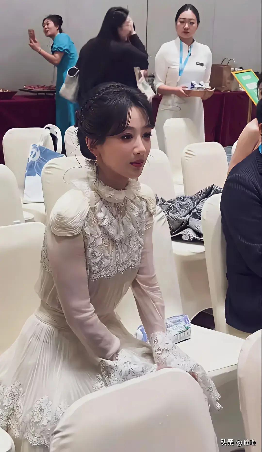 最近我又一次被杨紫震撼到了这姑娘太不一样了