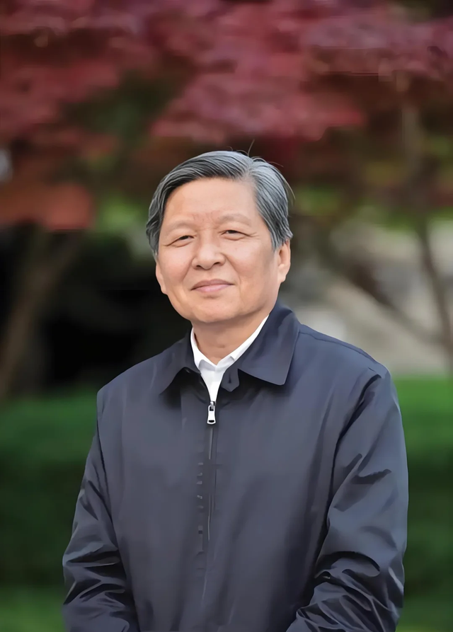 今年的高考志愿填报注定不寻常,除了各种"低分捡漏985