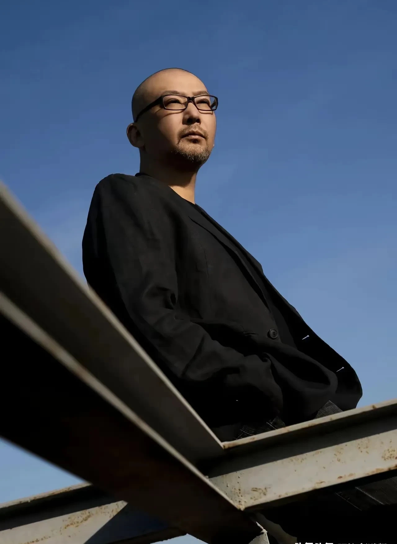 《东极岛》扑了大家都知道竹虎夹带私货有意避开他的电影甚至首映