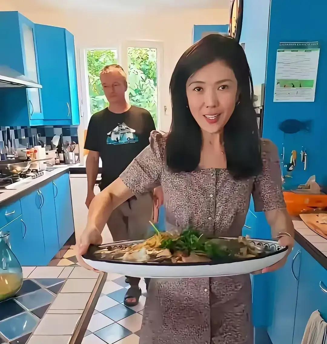 偶尔看苏芒为法国婆家做饭也弄了个热搜,其实给婆家做个饭,这是中国人