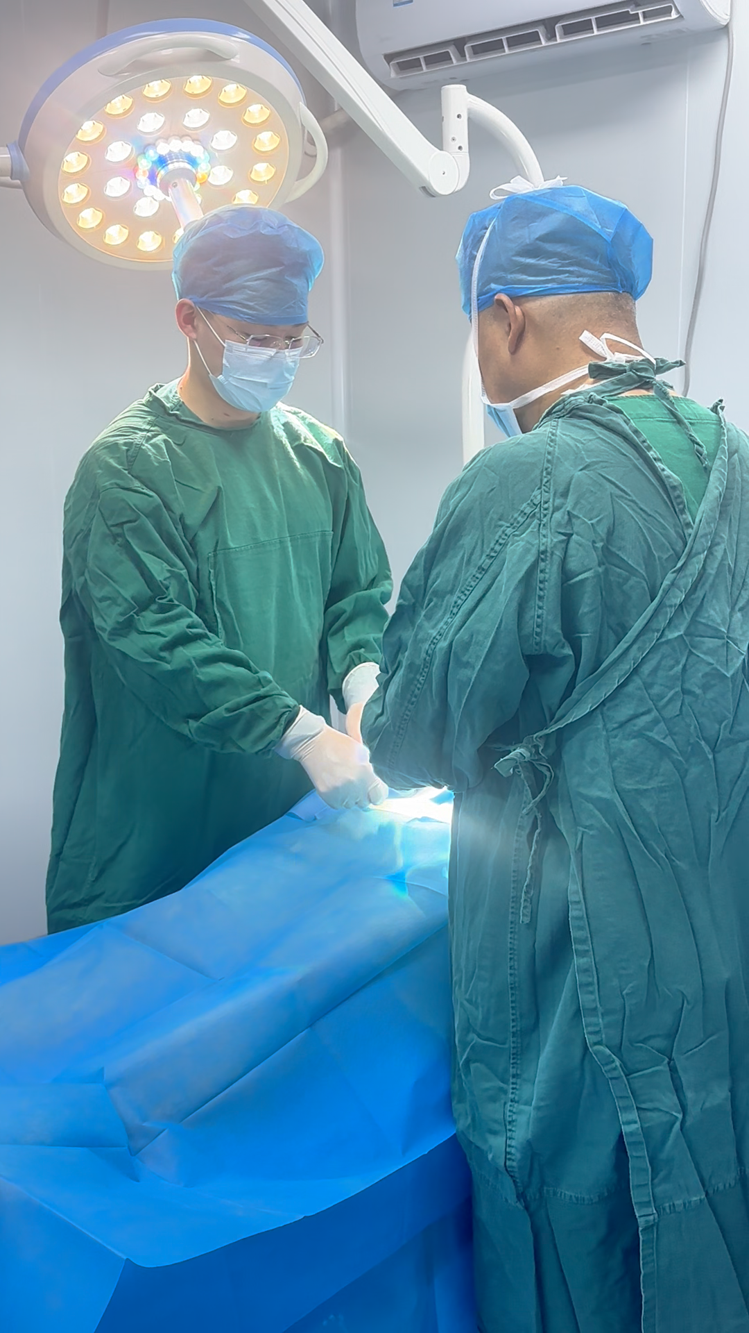 关于中国人民解放军第四六五医院（中国人民解放军空军吉林医院）跑腿代挂的信息