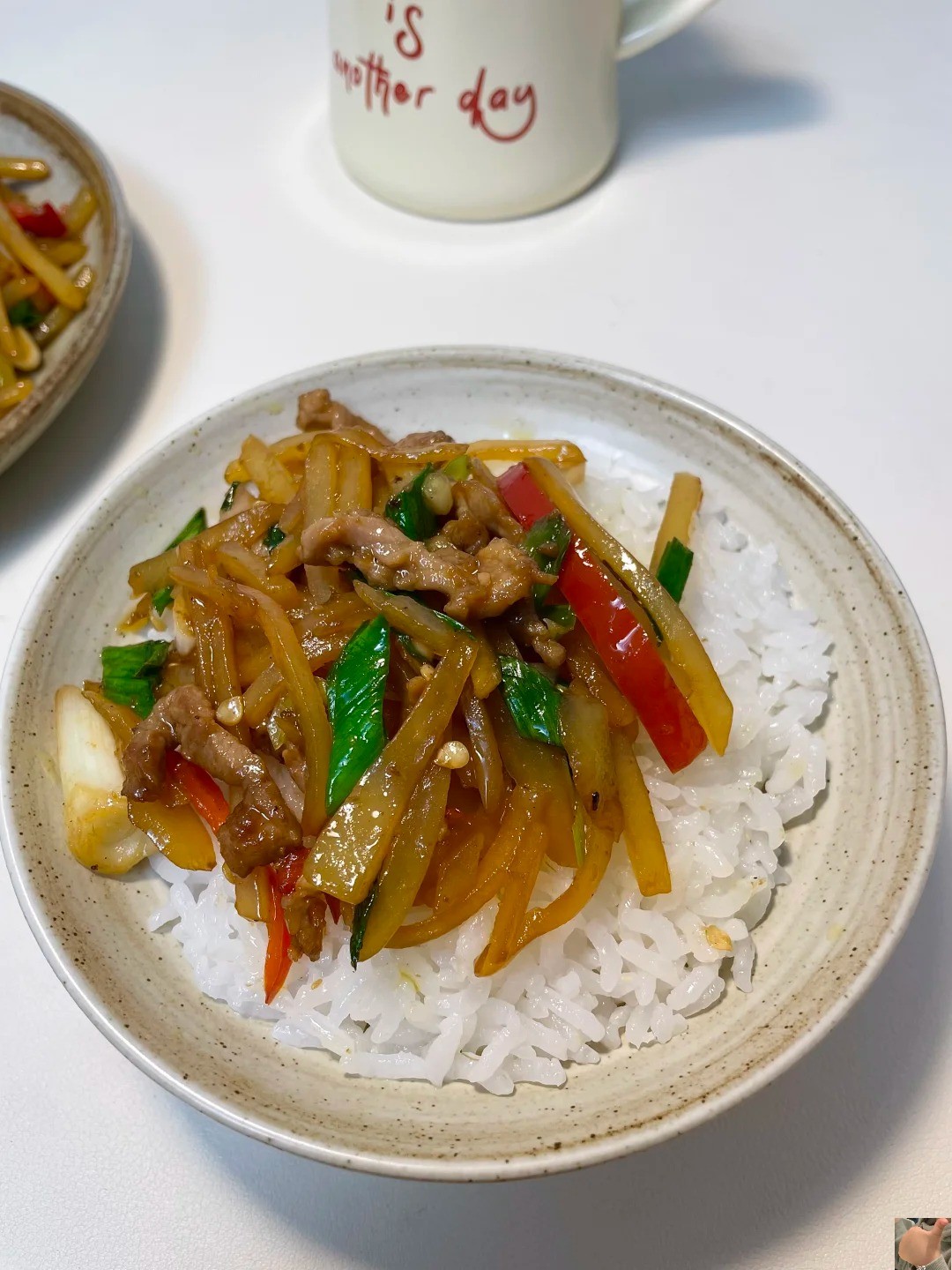 蒜叶炒肉丝