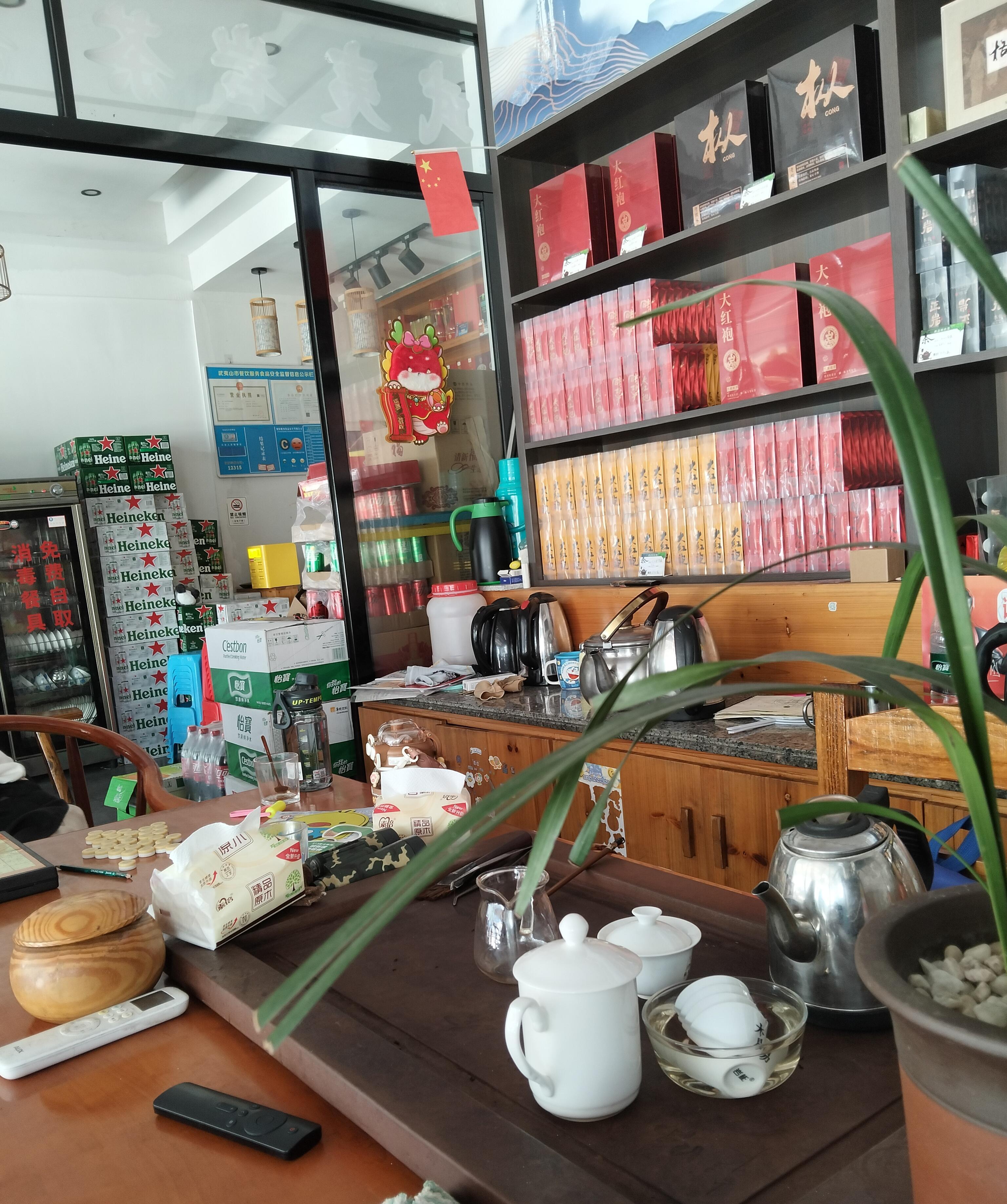 这个因人而异就拿我店里来说我开的饭店饭店里又有个茶叶店