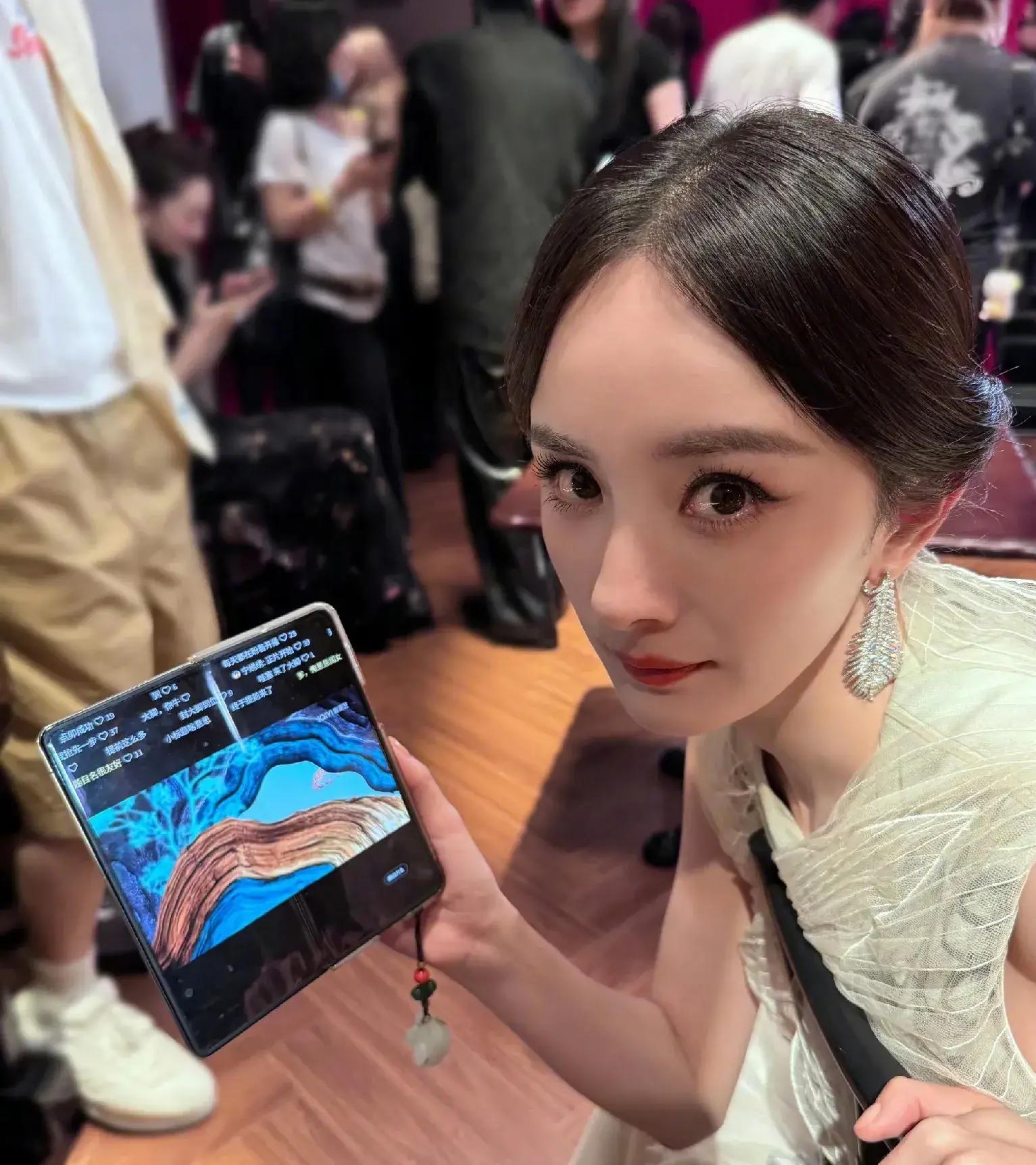 杨紫和杨幂这是双双中招了吗?