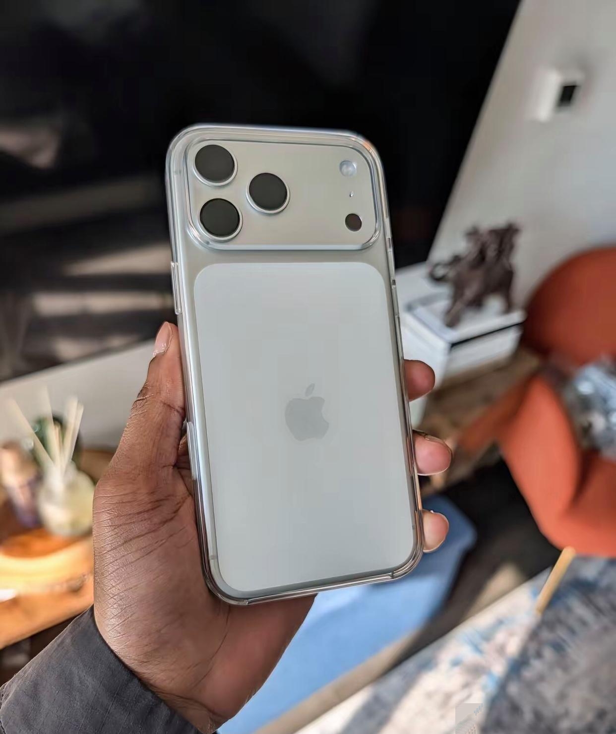 iphone 17卖疯啦苹果紧急增产为啥呢?因为它卖爆咯