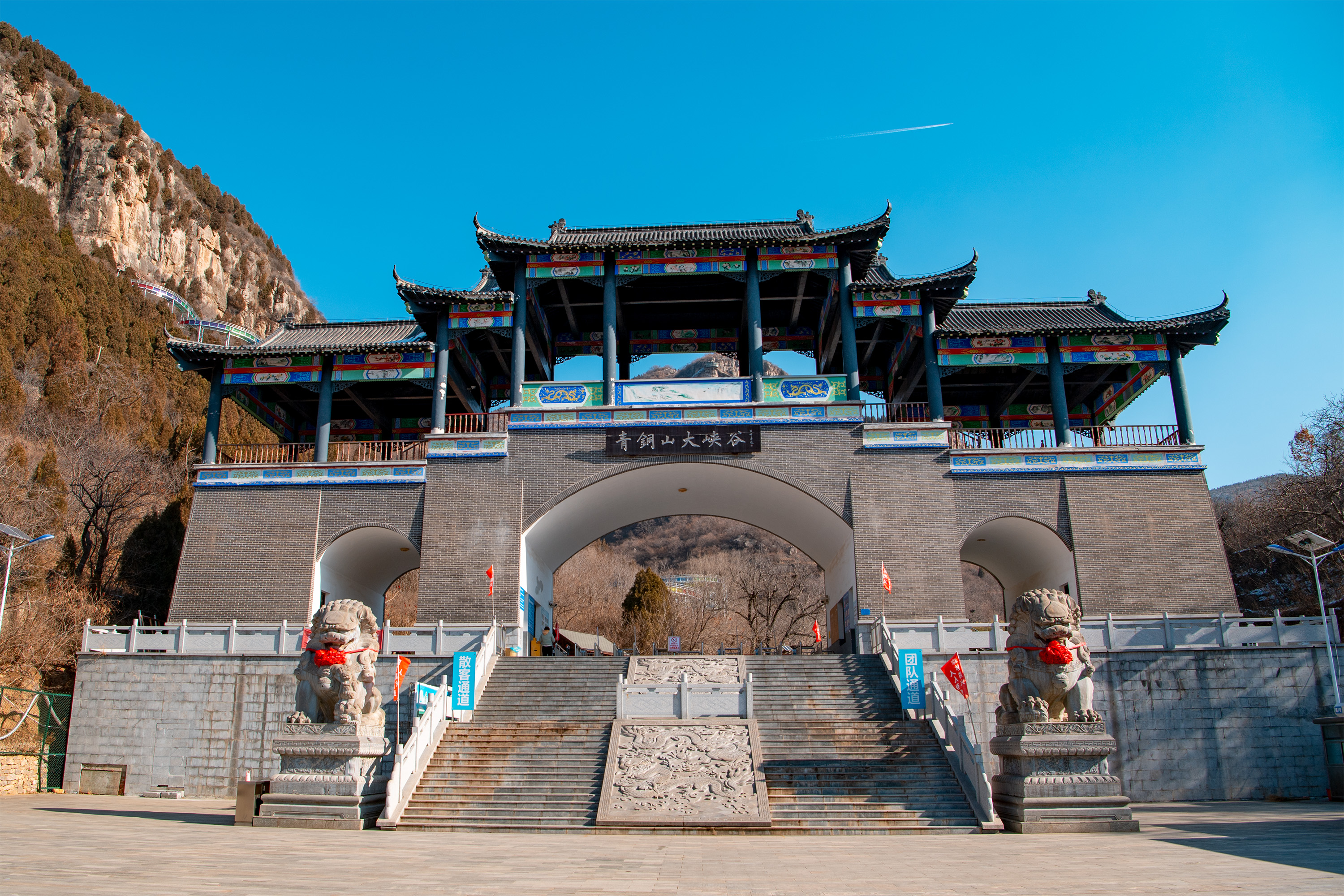 城市大玩家# 济南南部山区有一尊唐代的齐鲁第一大佛,为山东省重点