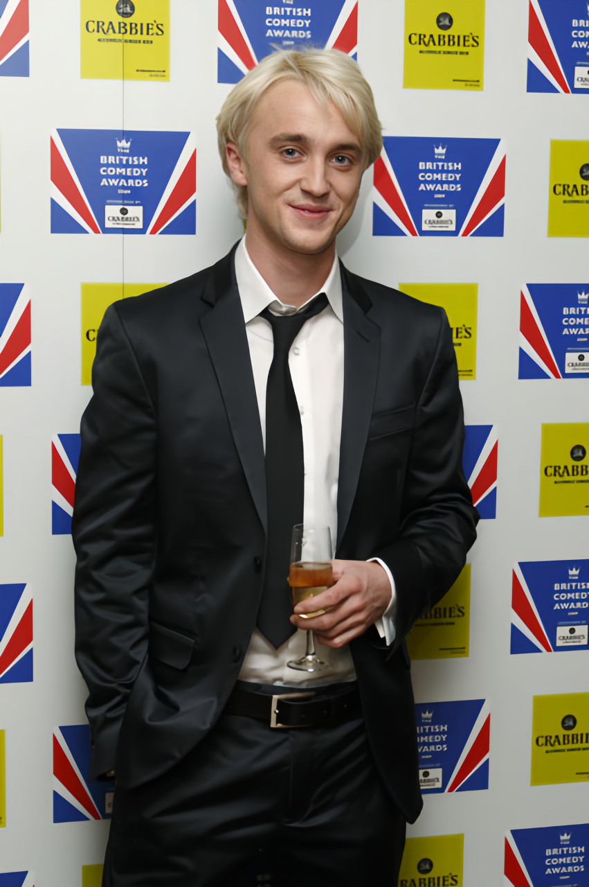 british comedy awards(英国喜剧奖)红毯照~~ #汤姆费尔顿