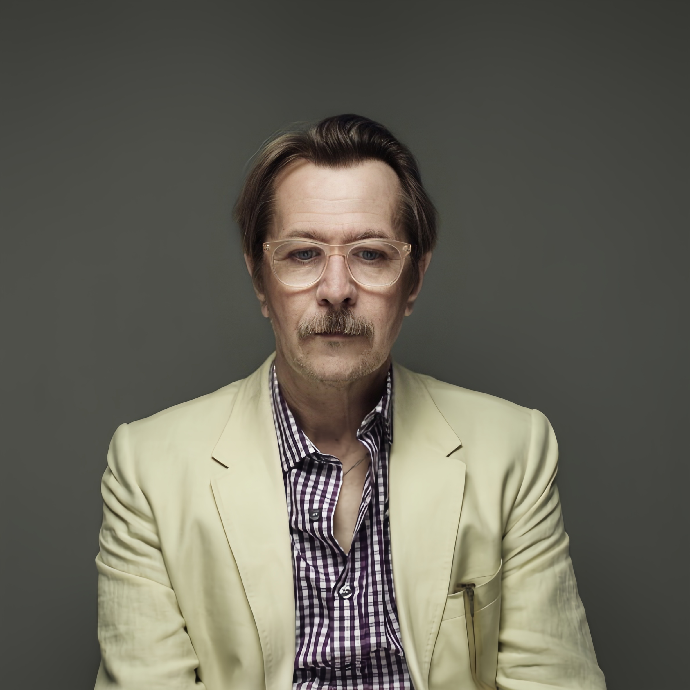 加里·奥德曼/gary oldman 摄影师:nicolas guerin 摄于