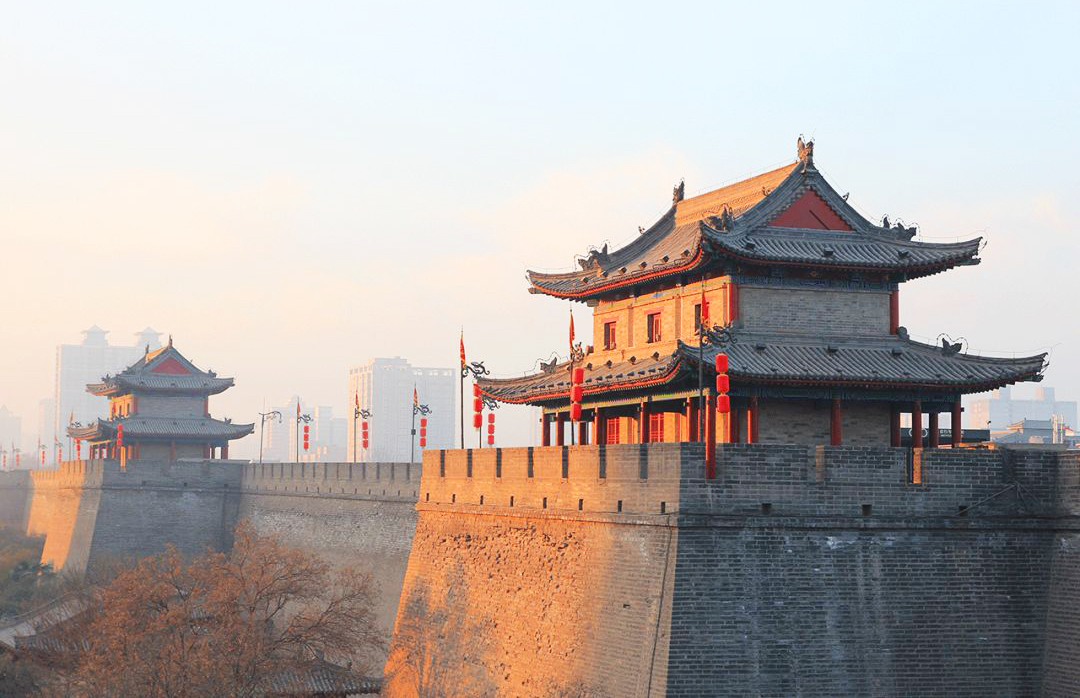 是中国历史上建都朝代最多,时间最长的都城,也是世界