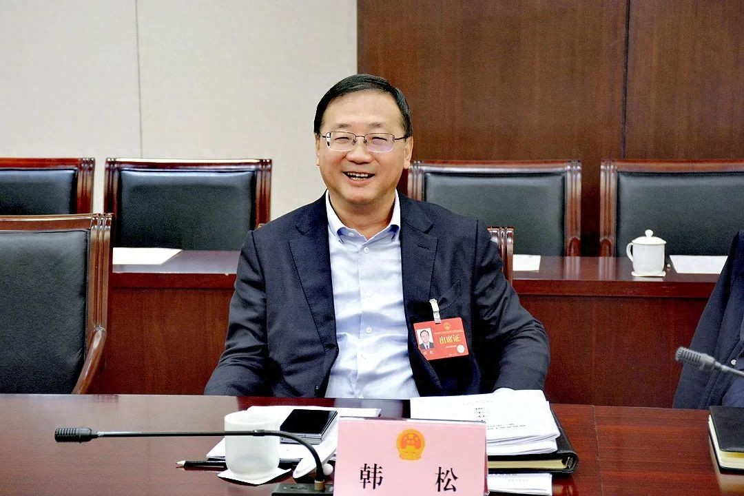 刚刚迈入耳顺之年不足一月的韩松,任上被查落马