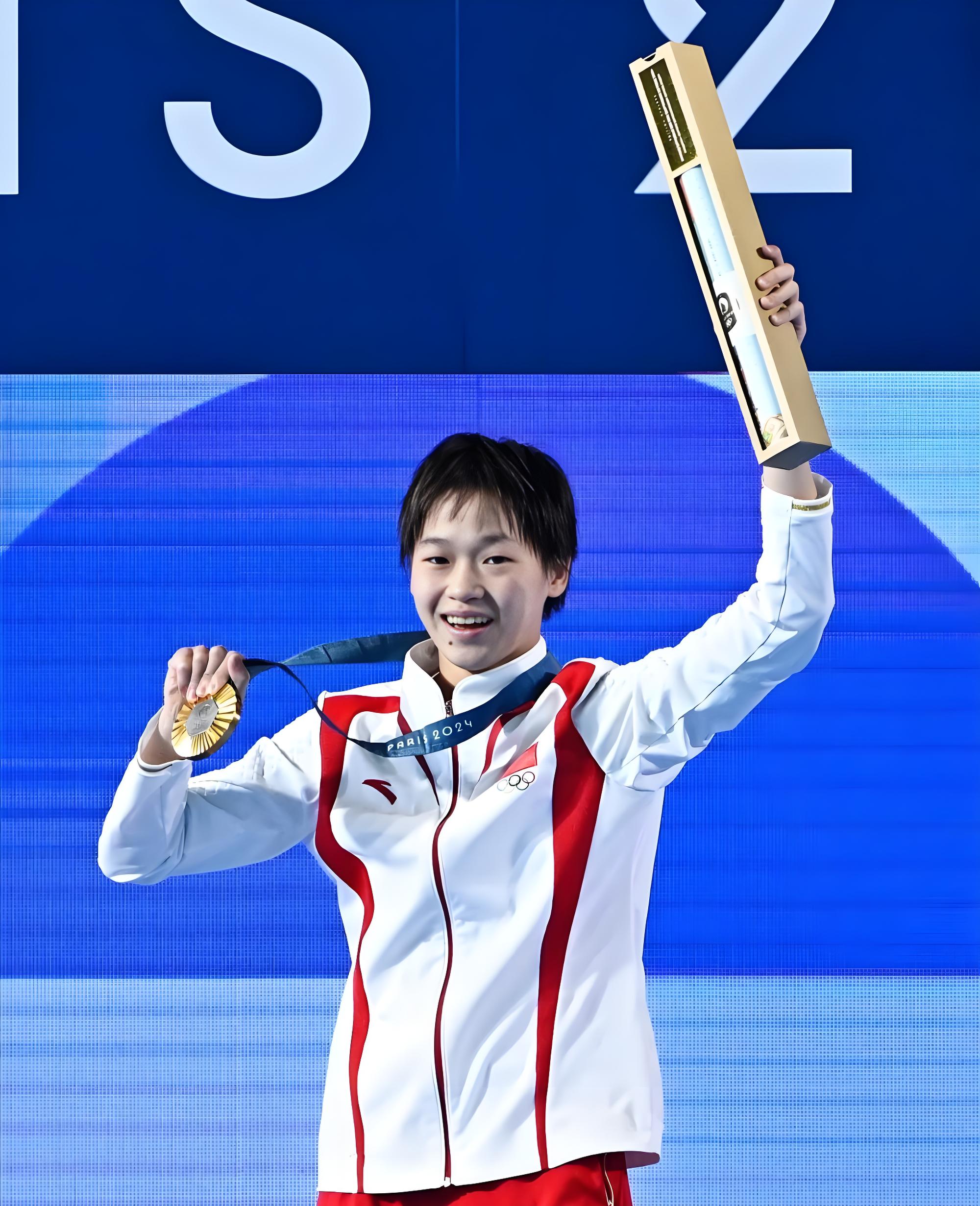 那个在跳水赛场上如同精灵般的全红婵,竟然做出了一个让整个体育界都