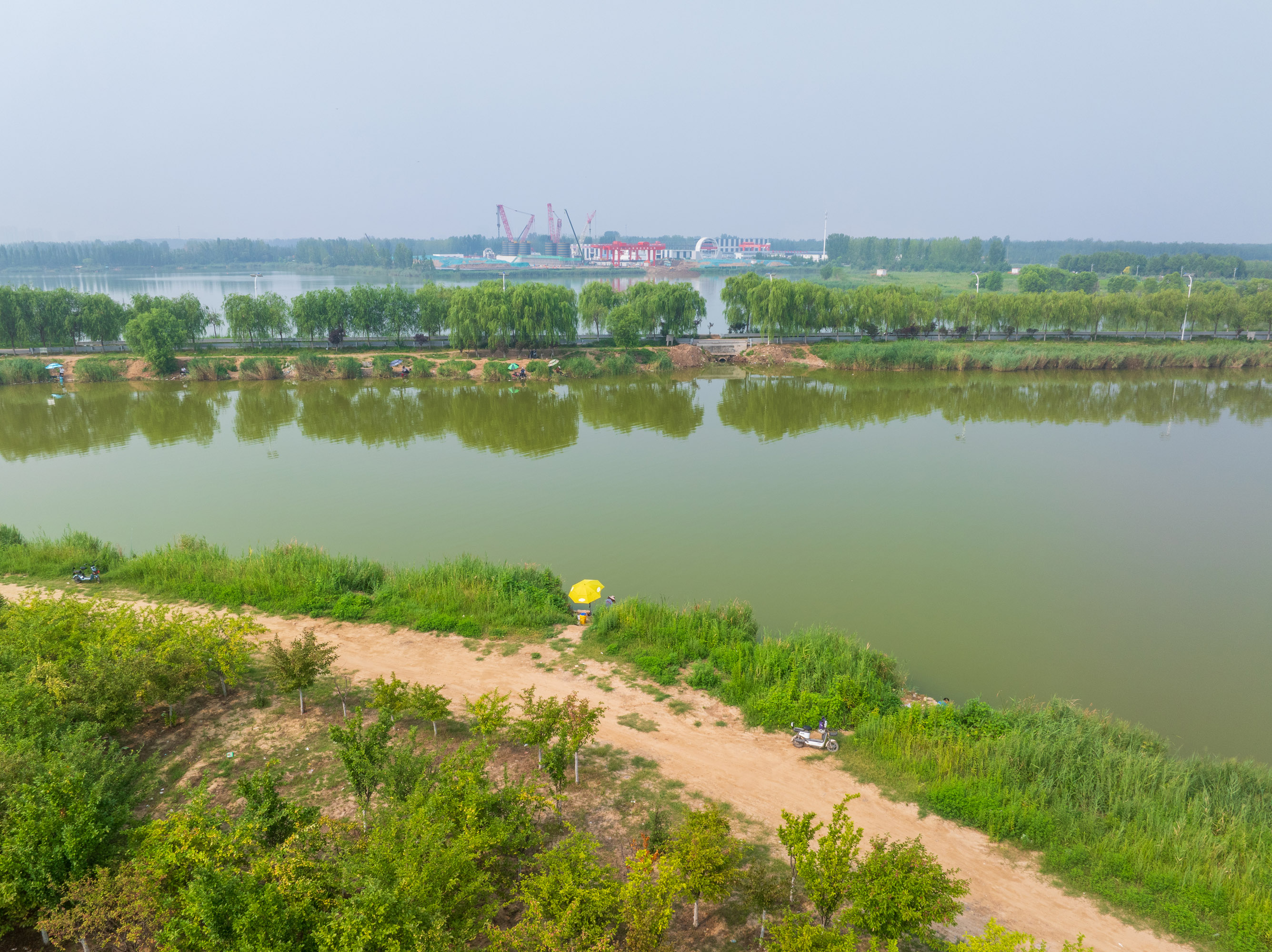 济南鹊山风景区图片