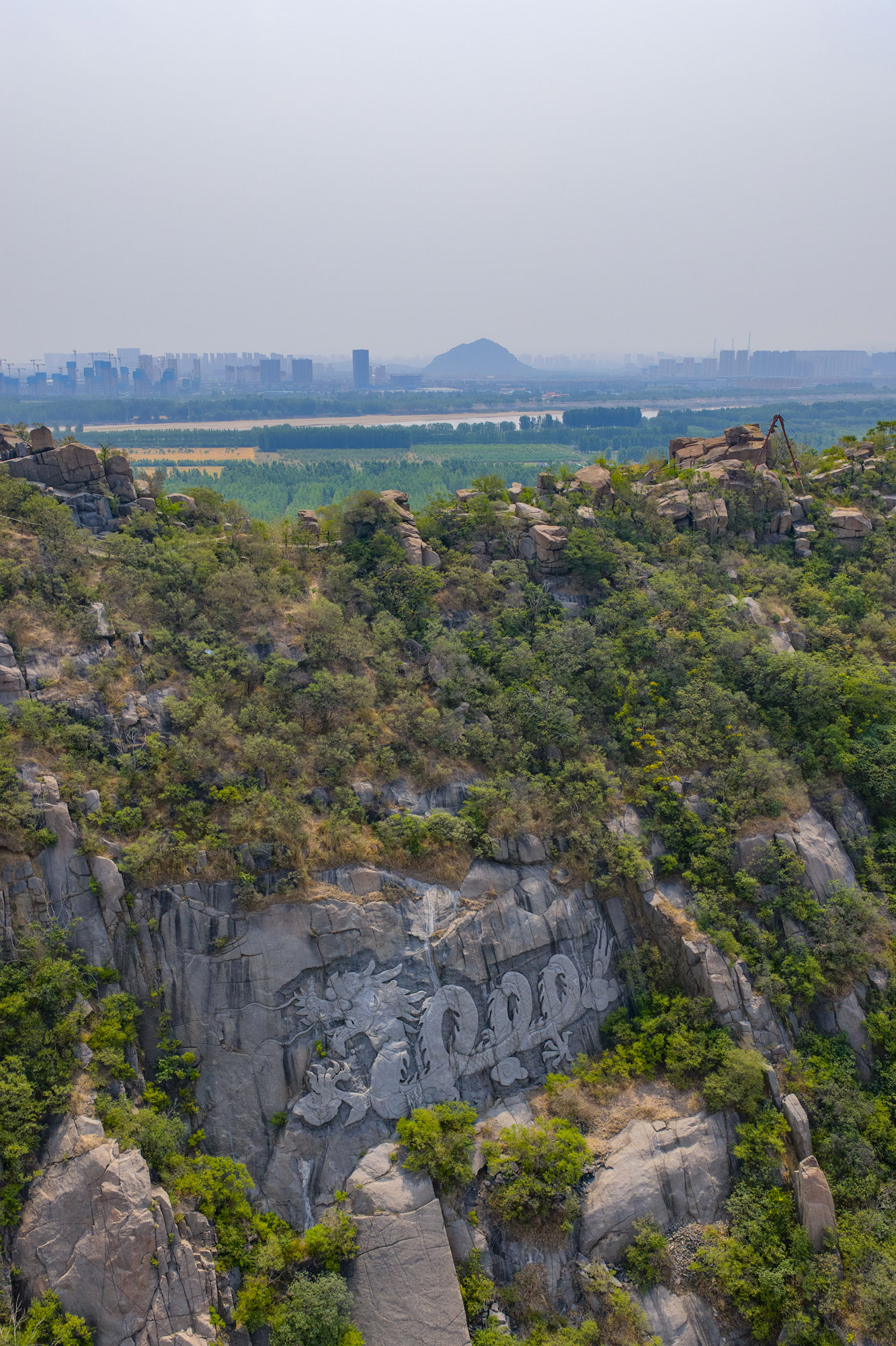 人少景美私藏地# 航拍济南黄河北岸的鹊山,济南古八景鹊华烟雨所在地