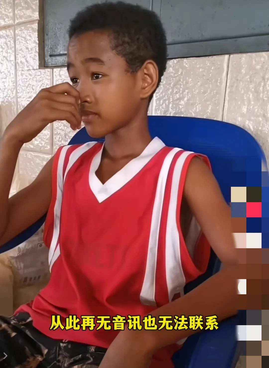 他的中文名字叫康康,中非混血儿,爸爸是一位中国的