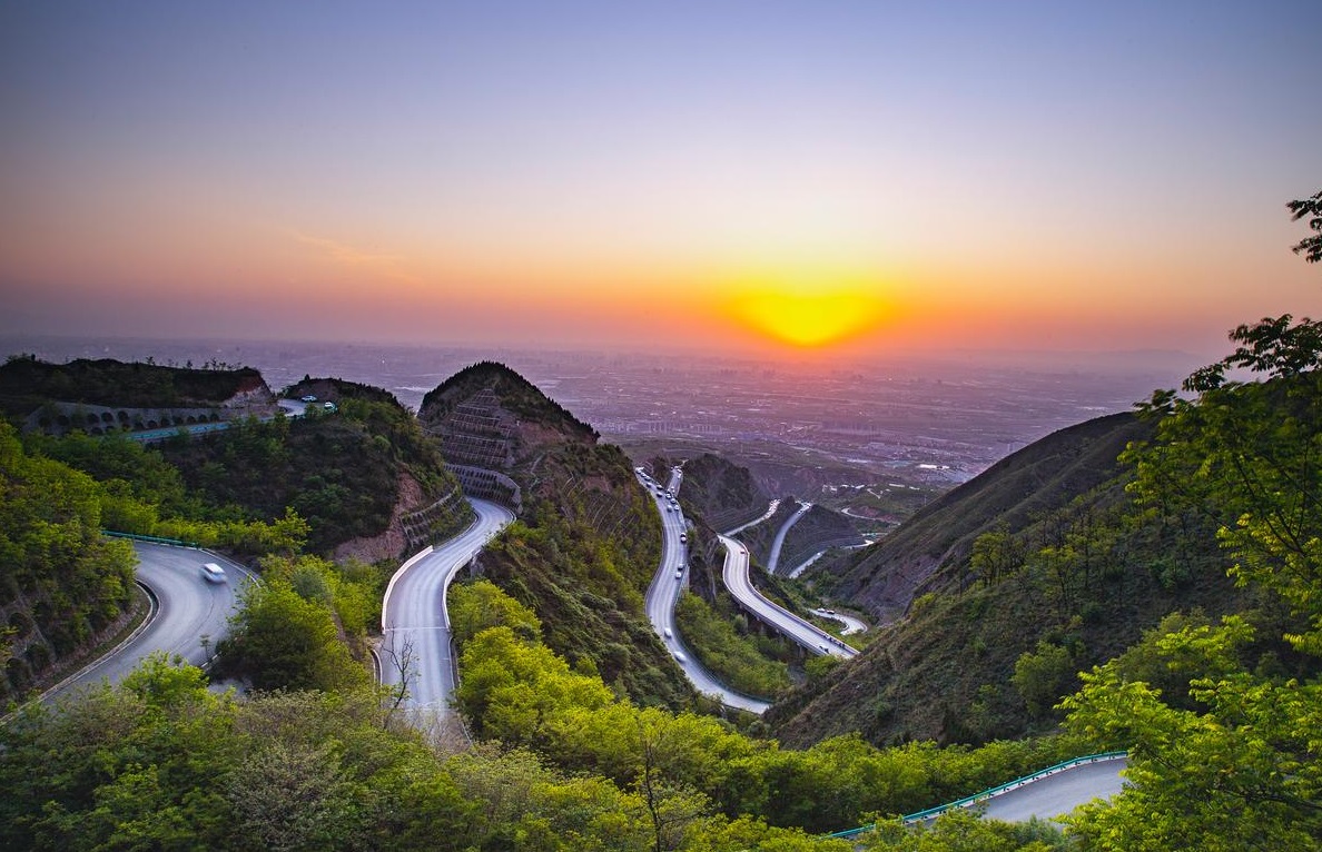 著名的烽火戏诸侯,西安事变等历市憷龇绻饬黉黉 骊山西安骊山风景