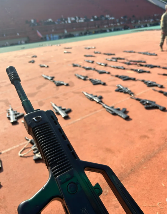 【有人问,男人会主动亲吻不喜欢的女人吗】 在某些