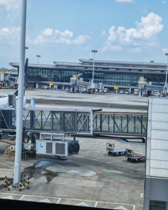 【村里老人说了,能扛事的女人不能惹】 一是,能