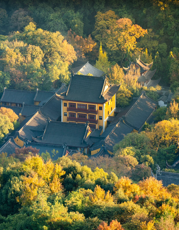 【男人永远不会承认的那些事】 一是,男人确实喜欢