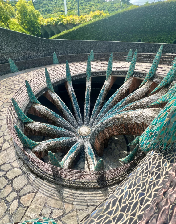 【女人冬天皮肤保养的十个好习惯】 一是,睡觉穿袜