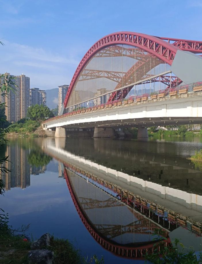 其实男孩有三个开窍期,你会发现,小学时表现好的都