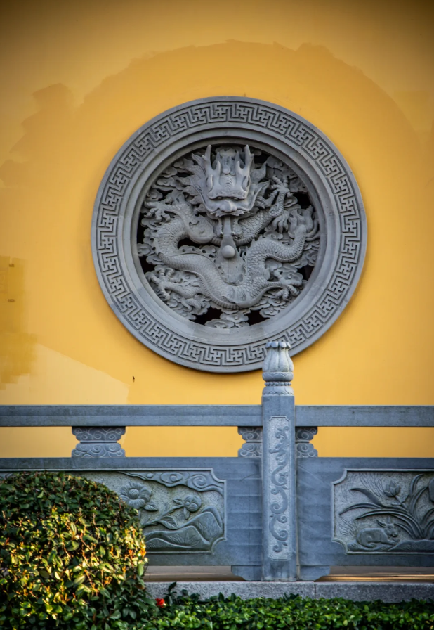 女人看看你占几个】 一是,不喜欢出门,经常呆在家里