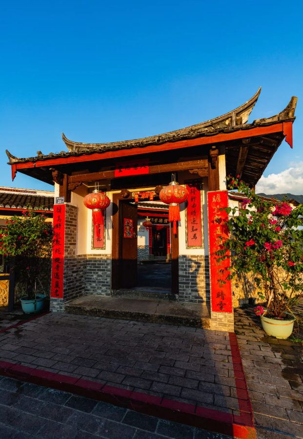 【奔着结婚去的男人,会为女人做这五件事】