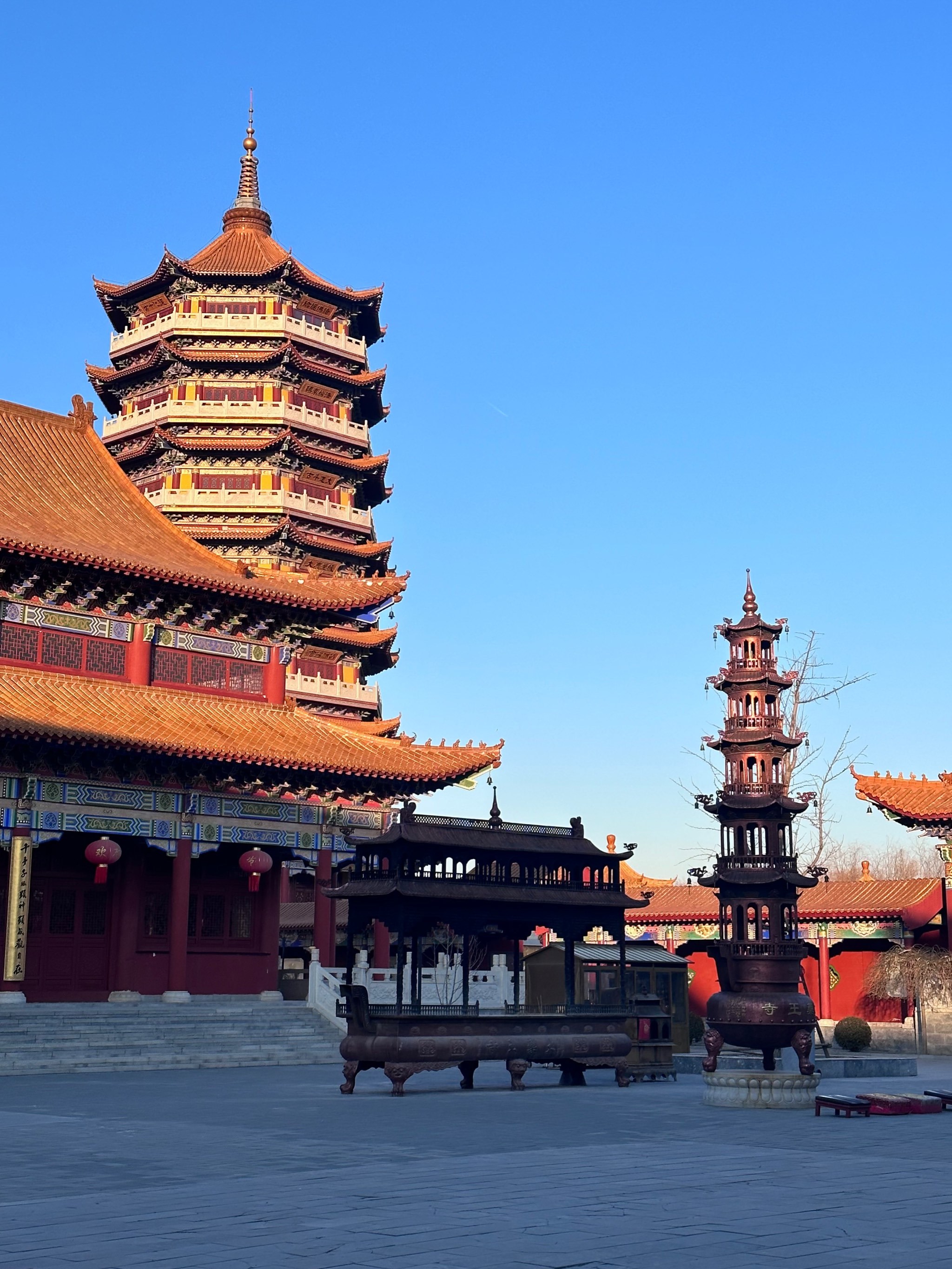 生活中总有一些不期而遇的美好,就像我与唐山大药王寺的这场邂逅