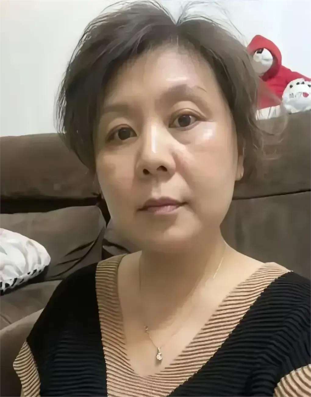 惠州闫老二老婆照片图片