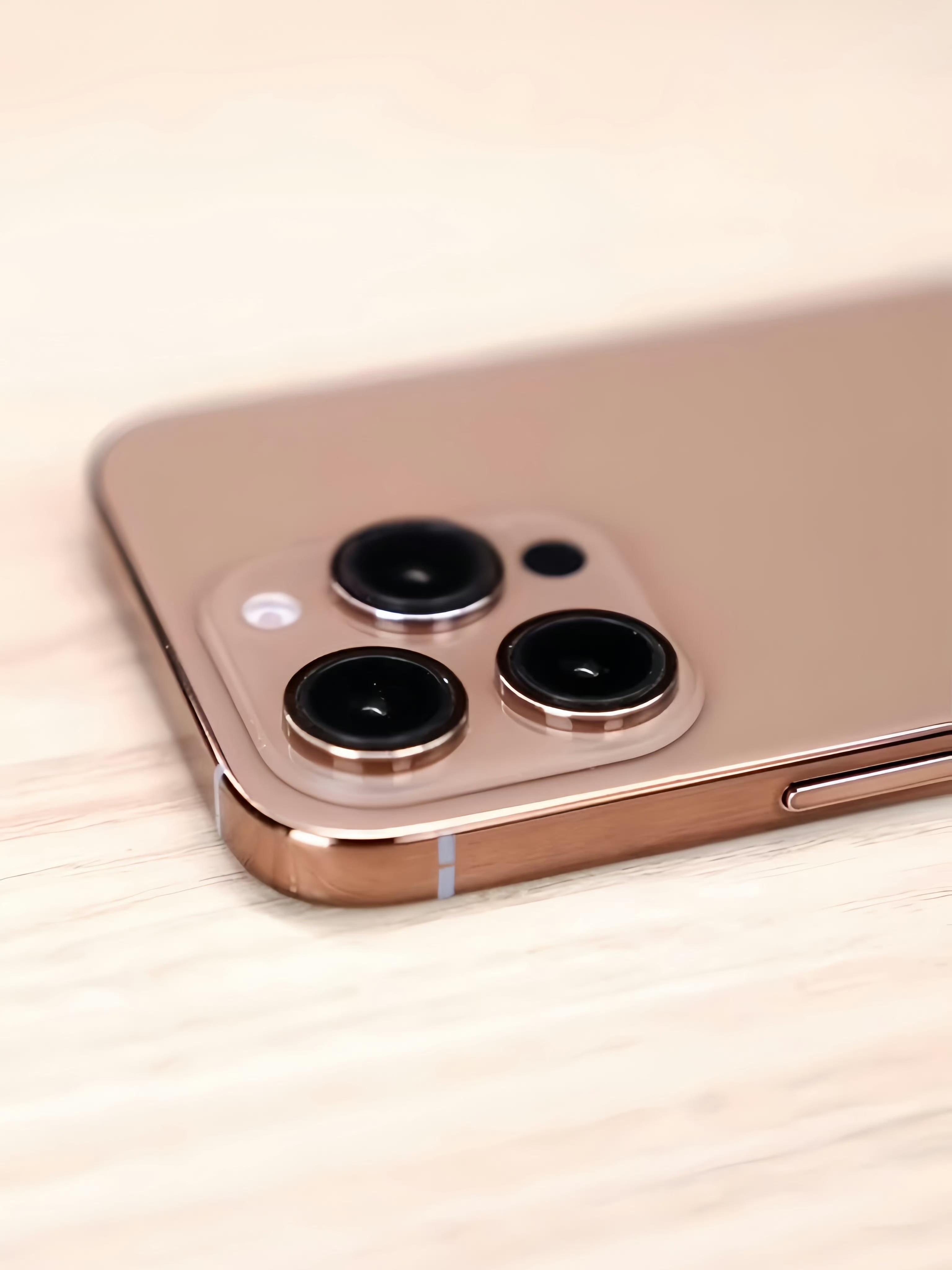 apple钛金属和不锈钢(applewatch不锈钢和钛金属怎么选择)