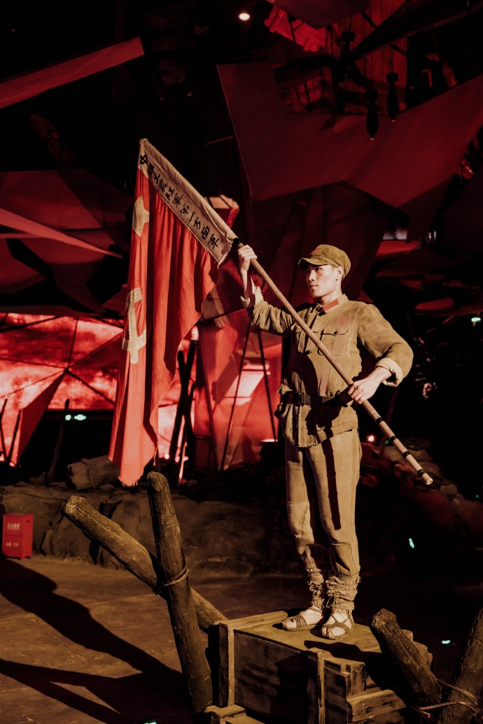 这里不仅仅是一个数字体验馆,更是一个时间与空间的交织点