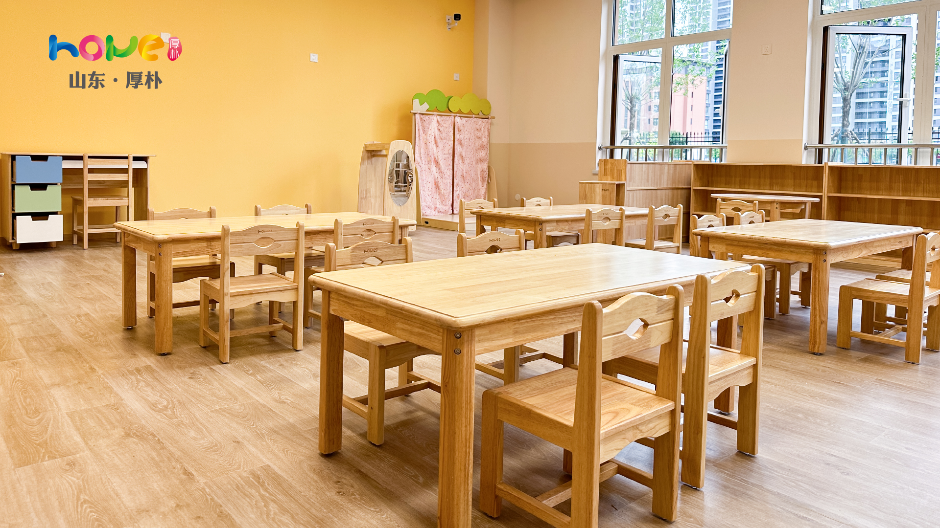 幼儿园长方形六人桌,规格尺寸120*60*46cm,另有高度52cm,56cm