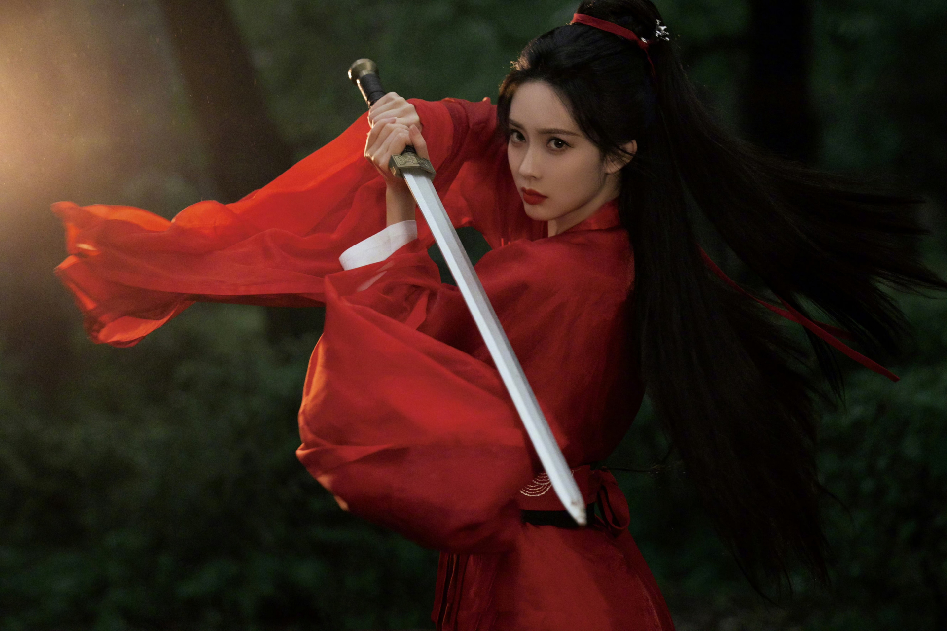 孟子义古风红衣女侠大片!