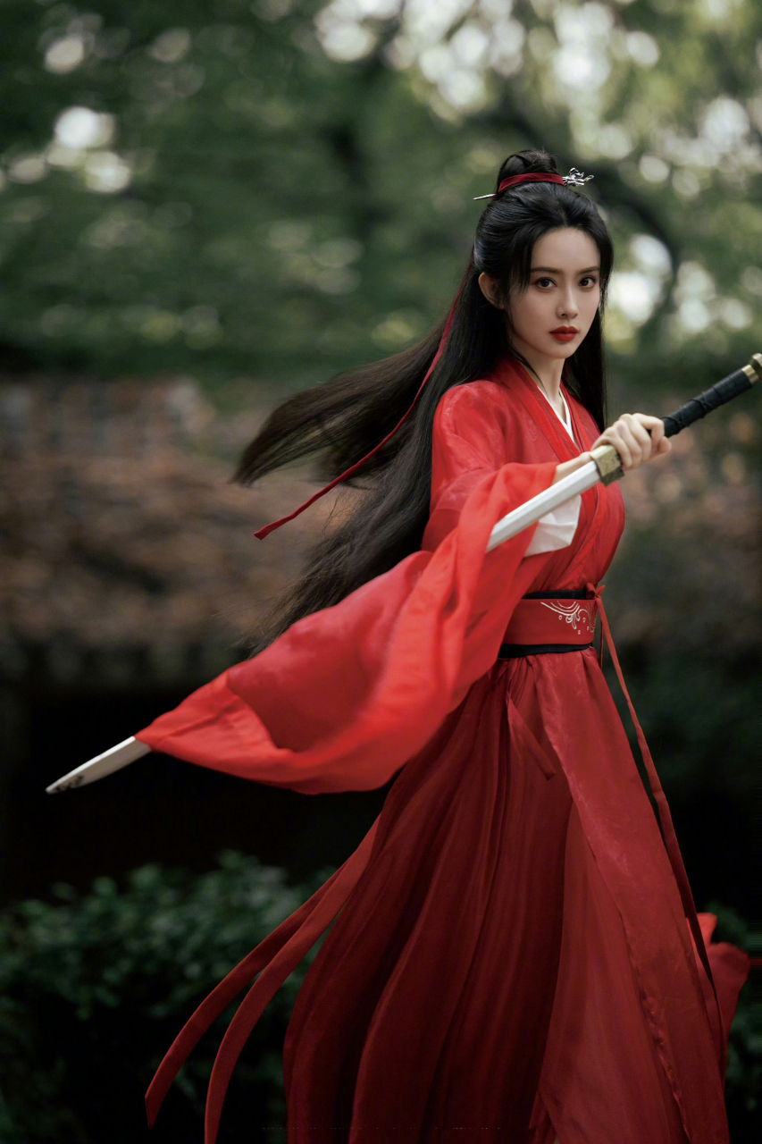 孟子义古风红衣女侠大片!