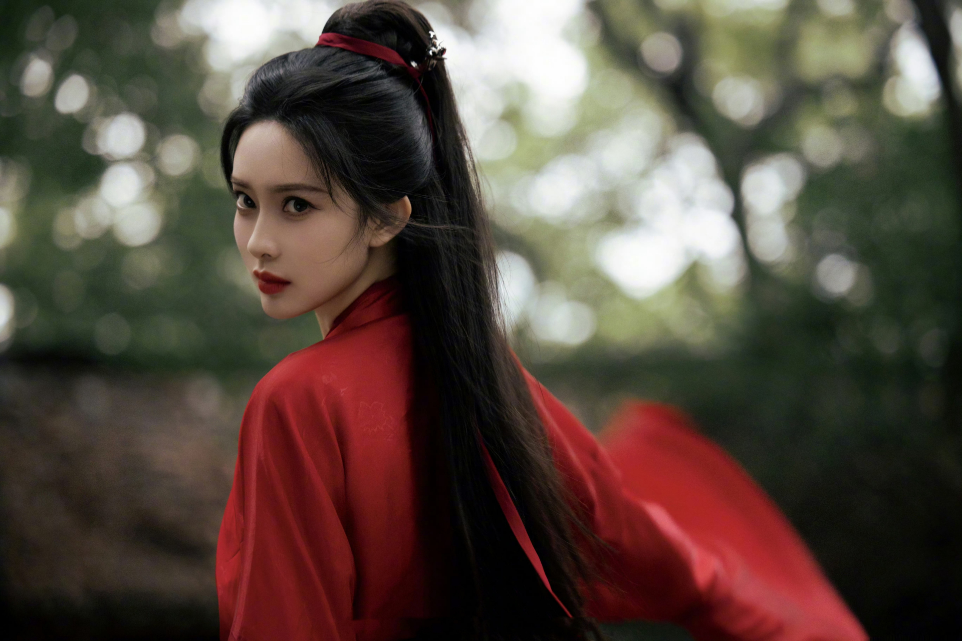 孟子义古风红衣女侠大片!