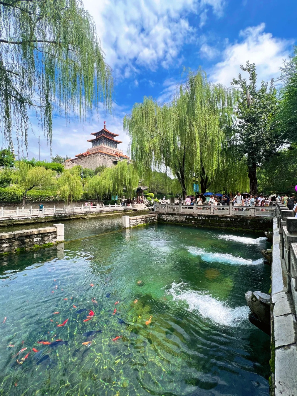 去了济南旅游,不得不承认,济南的现状让人无奈,必须吐槽一下 一,济南